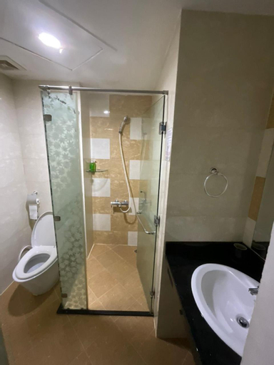 Bathroom 9