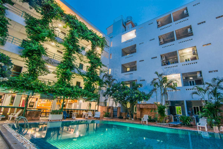 Exterior & Views 2, Sutus Court 7, Pattaya