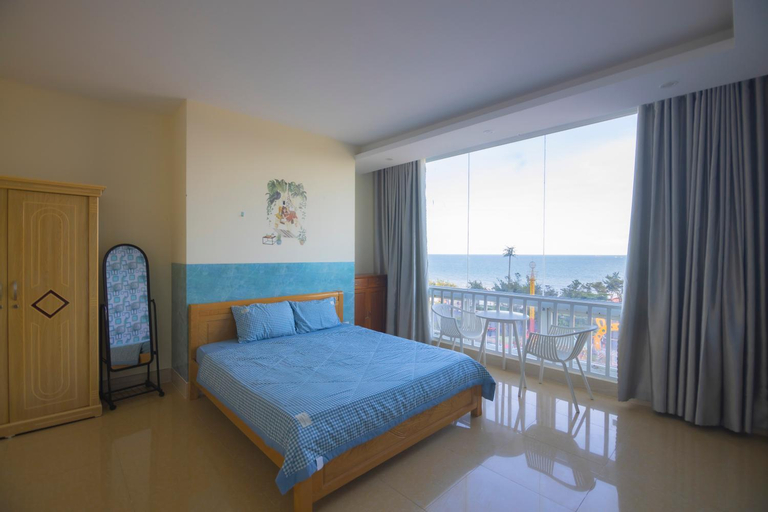 Bedroom 14