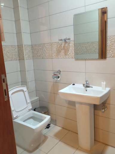 Bathroom 3, Villa Grazia Luxury Hotel, Naivasha