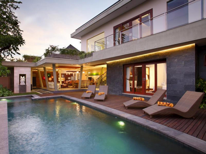 Swimming Pool 1