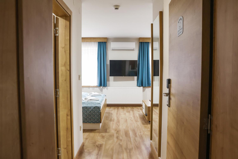 Others 4, Grand Park rooms & apartments, Čačak