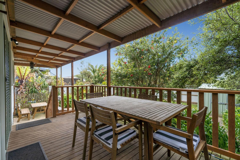 Exterior & Views 3, The Beach Cottage, Colac-Otway - South