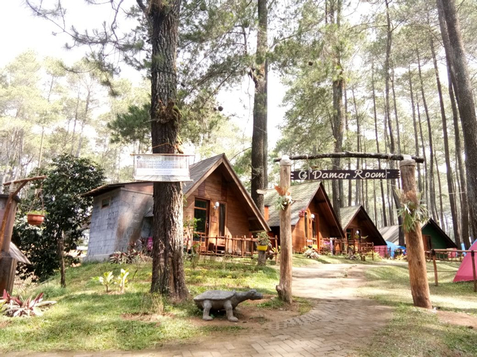 Exterior 6
