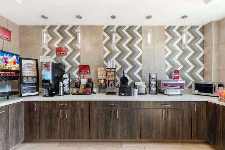 Food & Drinks 5, Best Western Plus Des Moines West Inn & Suites, Polk