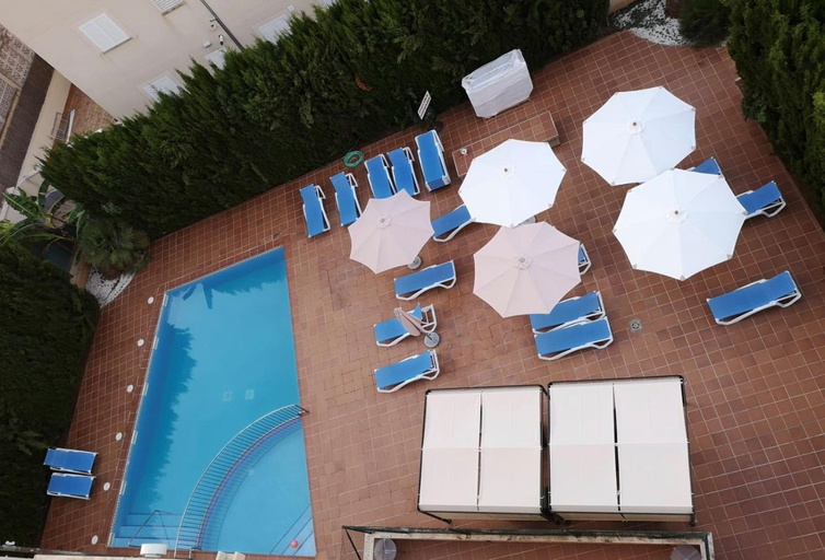 Others 3, Apartamentos Sema, Baleares