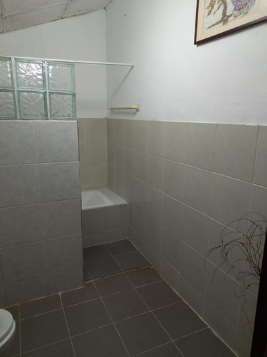 Bathroom 3, Garden Teak House Chiang Mai, Hang Dong