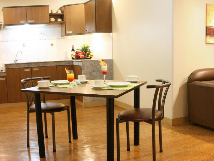 Dining Room 1