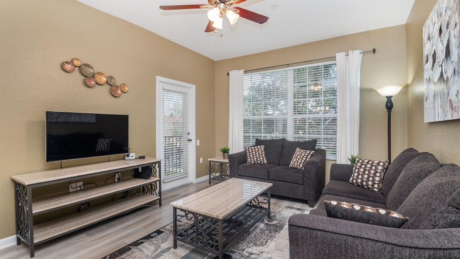 Others 5, 2821 Almaton Loop Unit 204, Osceola
