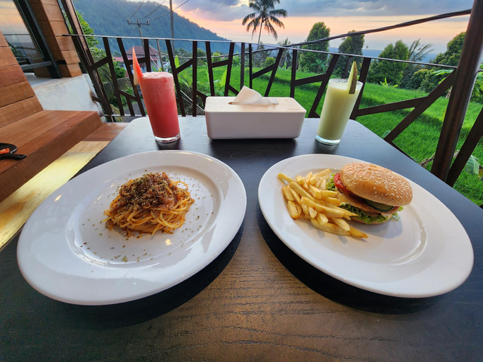 Food & Drinks 4, Taman Dari, Buleleng
