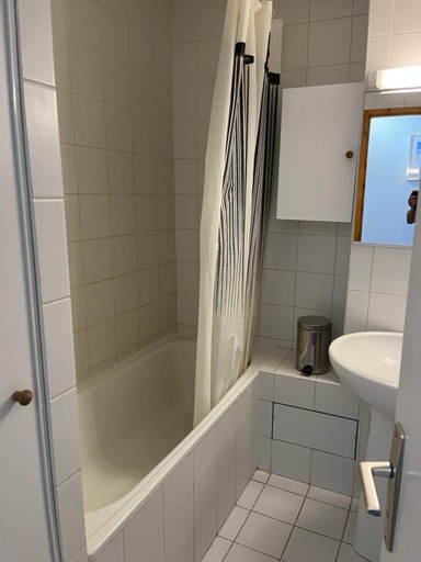 Bathroom 2, Chalet L'Hermine, Savoie