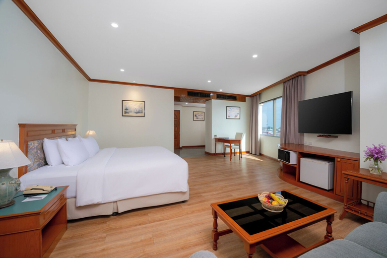 Bedroom 4, Star Convention Hotel, Muang Rayong