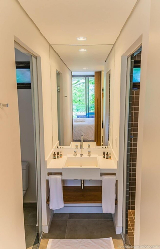 Bathroom 4, Casa Di Sirena Ilhabela, Ilhabela