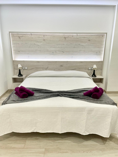 Others 4, ISLAND SUITES, Santa Cruz de Tenerife