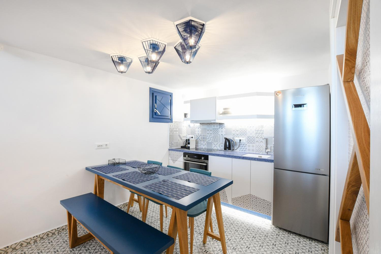 Others 3, Blue White Residence, South Aegean