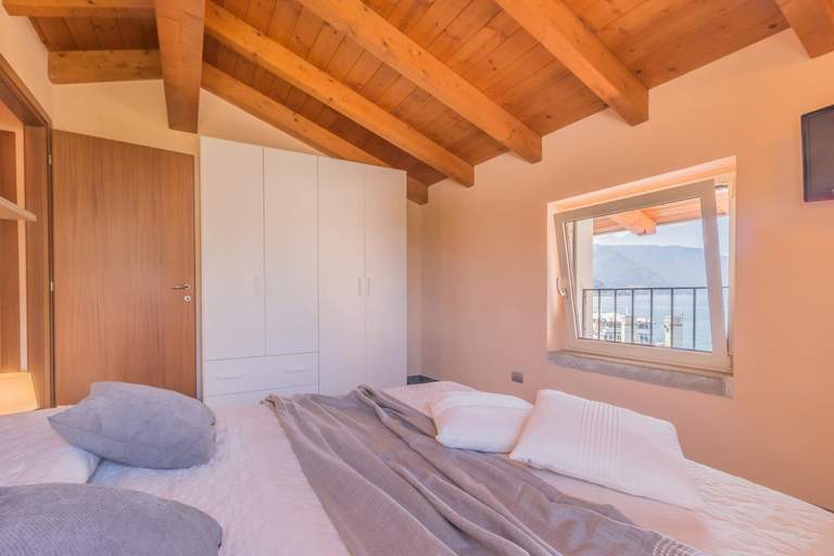 Bedroom 3, Casa Del Tiglio in Varenna, Lecco