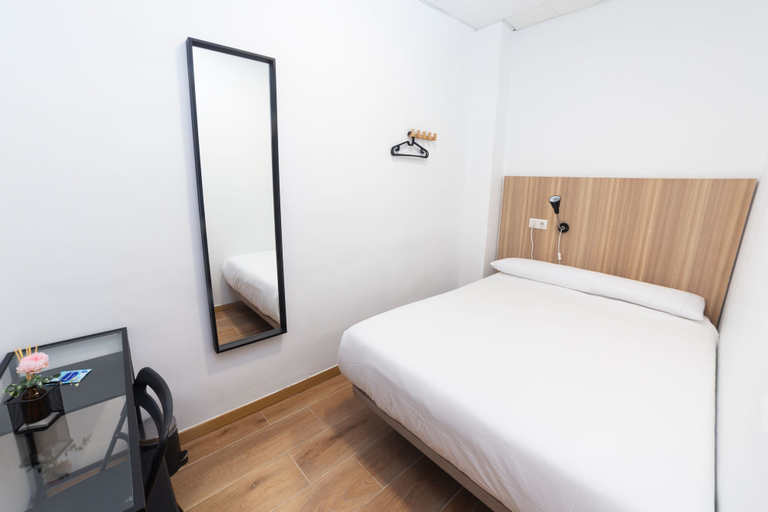 Bedroom 3, Siesta & Go - Hostel, Madrid