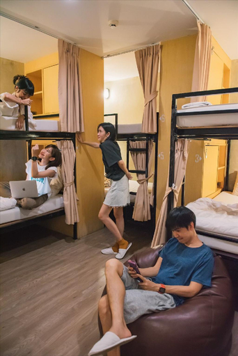 Bedroom 22
