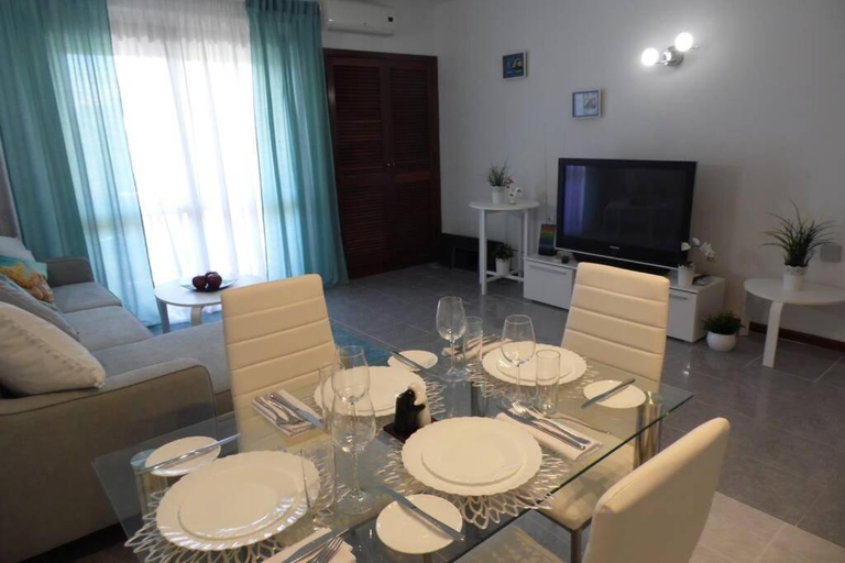 Others 3, Emerald House- Apartment in Central Albufeira, Albufeira