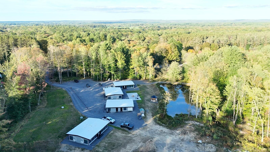 Others 1, Golden Pond Cabins, Oswego