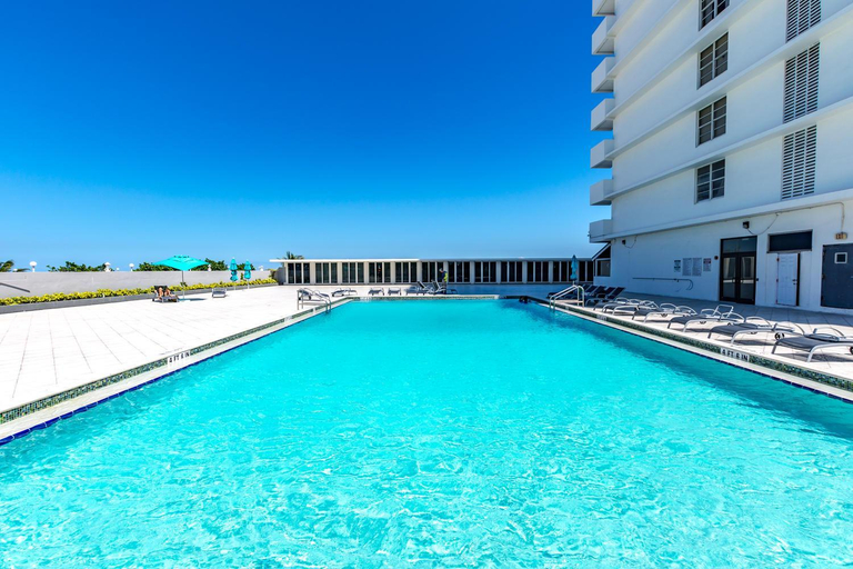 Sport & Beauty 2, The Pavilion Residences, Miami-Dade