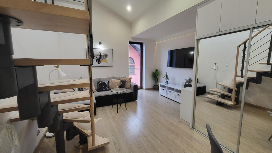 Others 2, Aparthotel Riva, Zawiercie