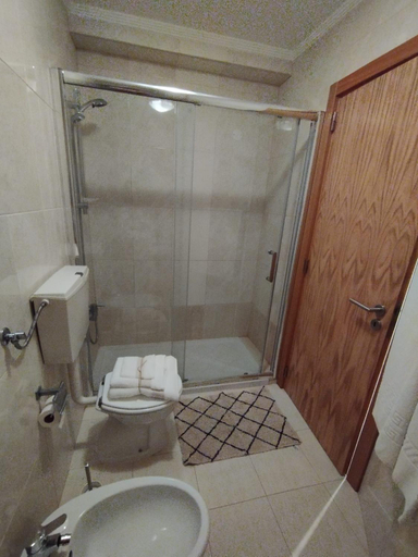 Bathroom 4, Mantamar I, Vila Real de Santo António