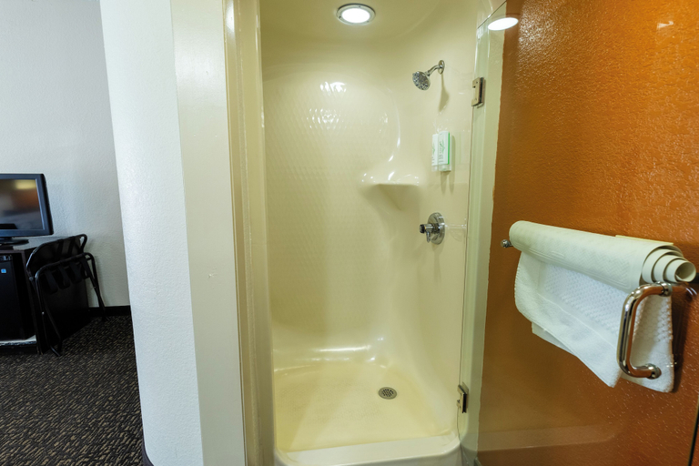 Bathroom 4, Sleep Inn Ormond Beach - Daytona, Volusia