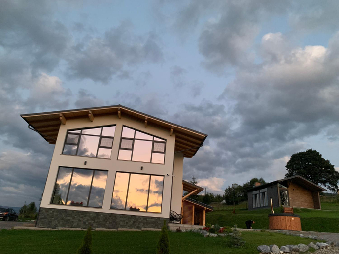 Others 3, Watra Chalet, Vatra Dornei