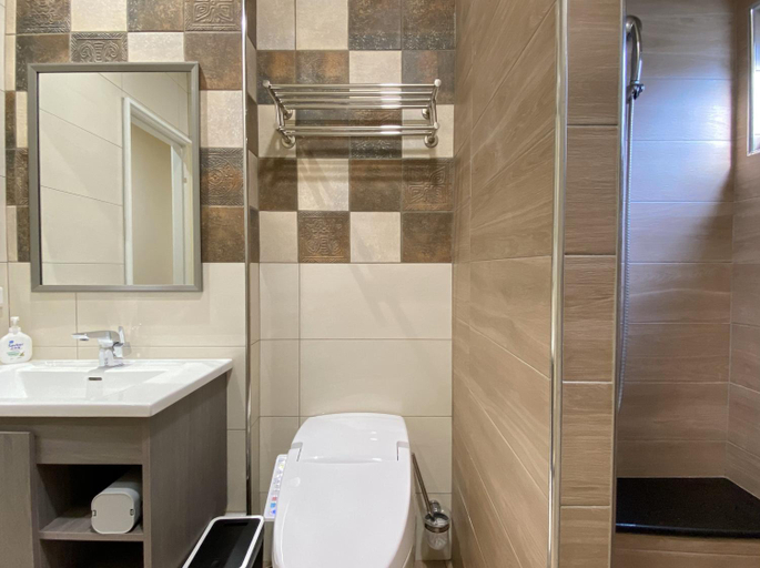 Bathroom 3, Warmday Homestel, Chiayi City