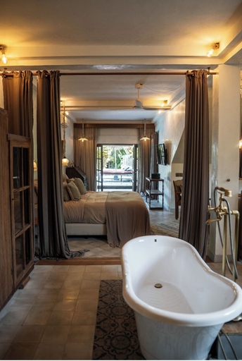 Bathroom 3
