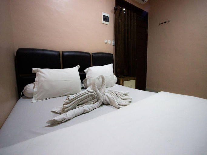 Bedroom 18