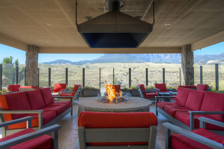 Food & Drinks, Ridgeline Hotel at Yellowstone Ascend Hotel Colle, Park