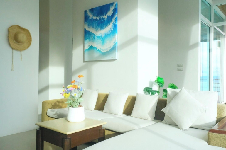 Bedroom 12