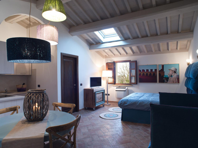 Bedroom 3, San Ruffino Apartments, Pisa