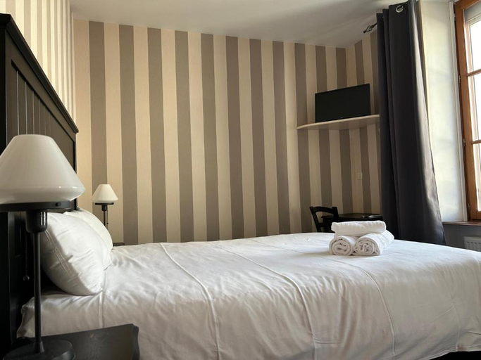 Bedroom, Logis Hotel De L'esperance, Côtes-d'Armor