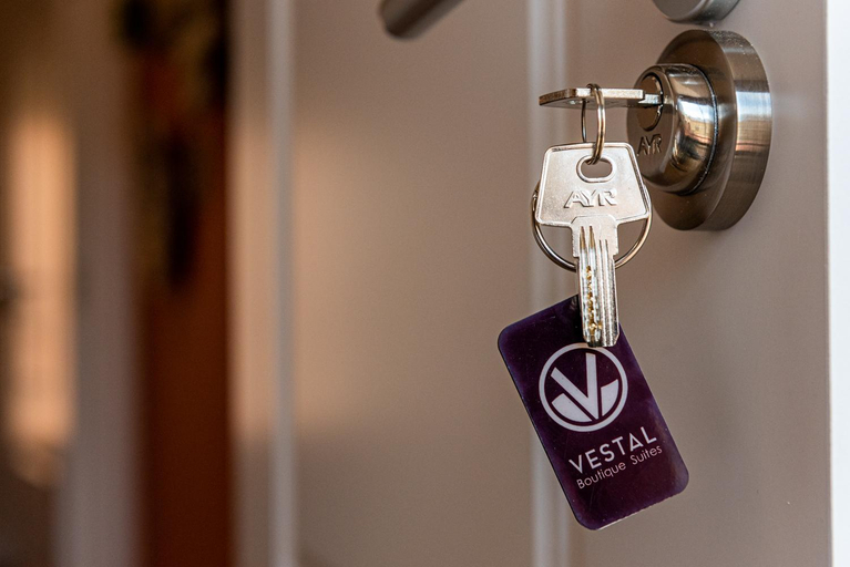 Others 3, Vestal Suites Domo Adults Only, Tarragona