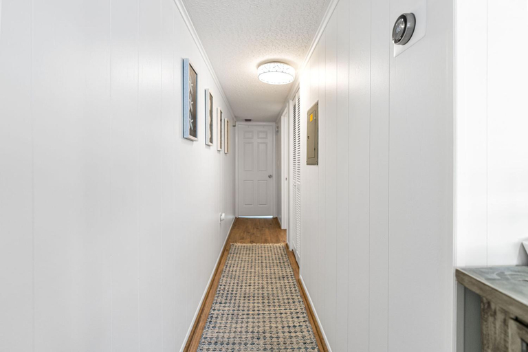 Others 1, Ocean Block Condo 100 Steps From the Beach, Worcester