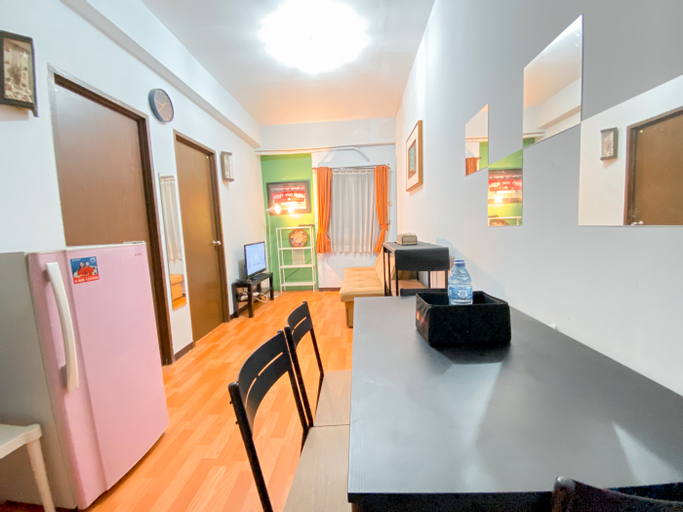 Dining Room 15