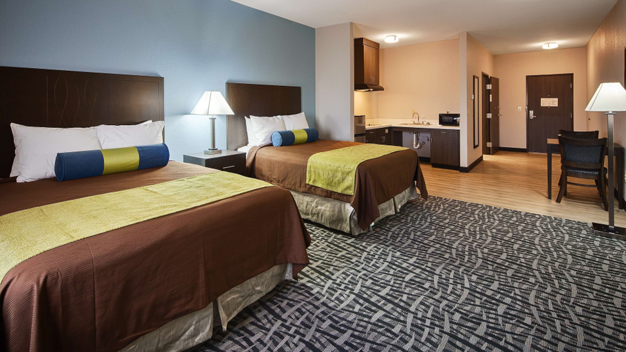 Bedroom 3, Best Western Plus Lonestar Inn & Suites, Mitchell