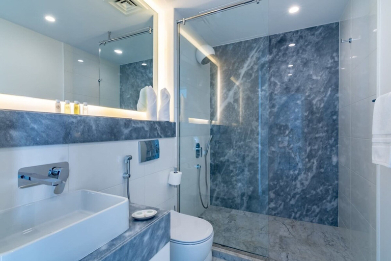 Bathroom, Silkhaus Modern Pad With Canal View Business Bay, Dubai