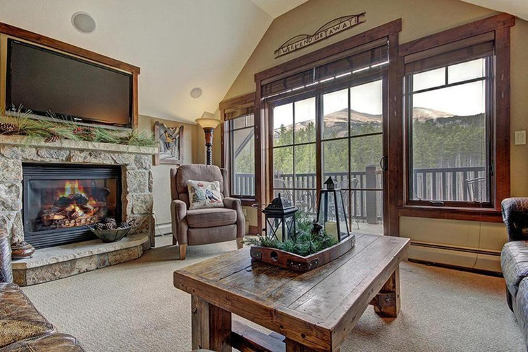 Others 3, Crystal Peak Penthouse, Summit