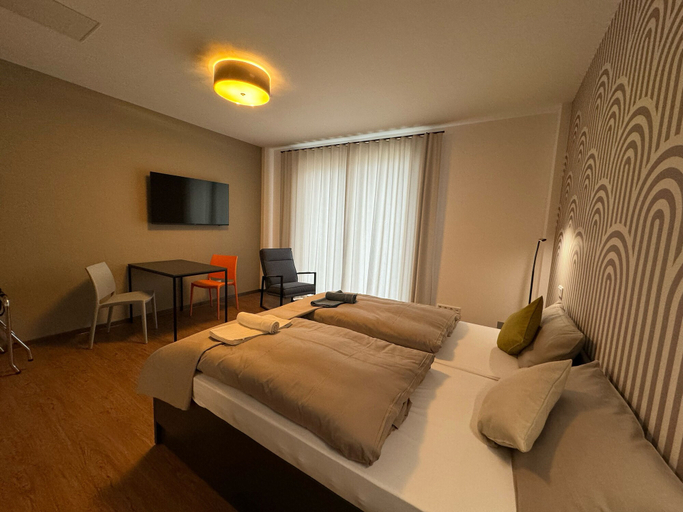 Bedroom 2, Fairn Square Hotel, Darmstadt