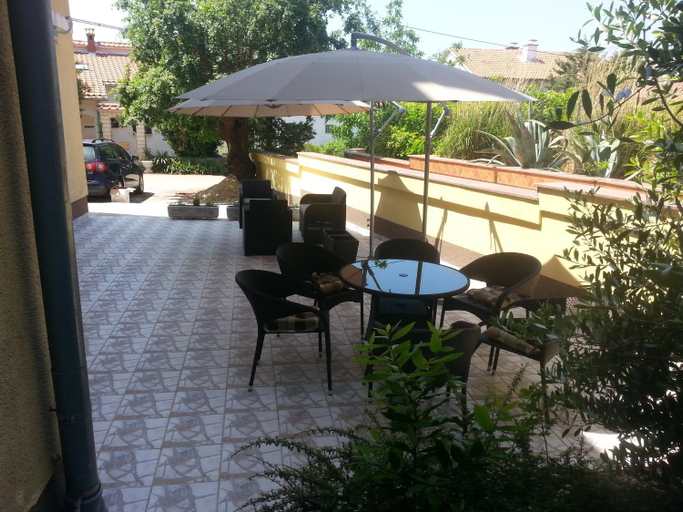 Others 3, Apartments Intiv, Malinska-Dubašnica