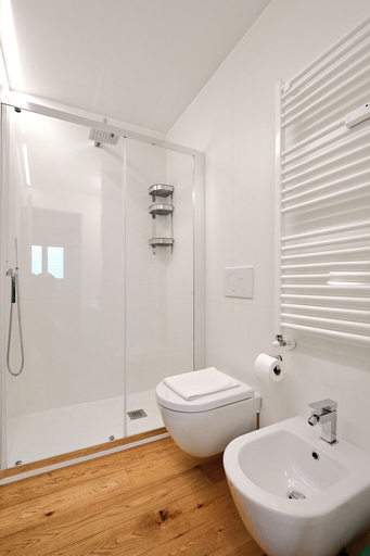 Bathroom 3, MILAN design Loft in great location, Milano