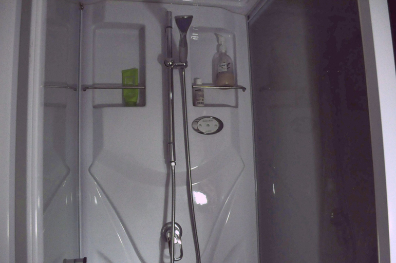 Bathroom 3, Guest house HiDE, Tōyako