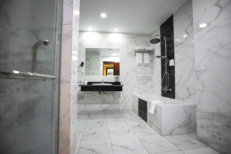 Bathroom 2, Byoot Bay Hotel & Resort, Unorganized in Al Jizah