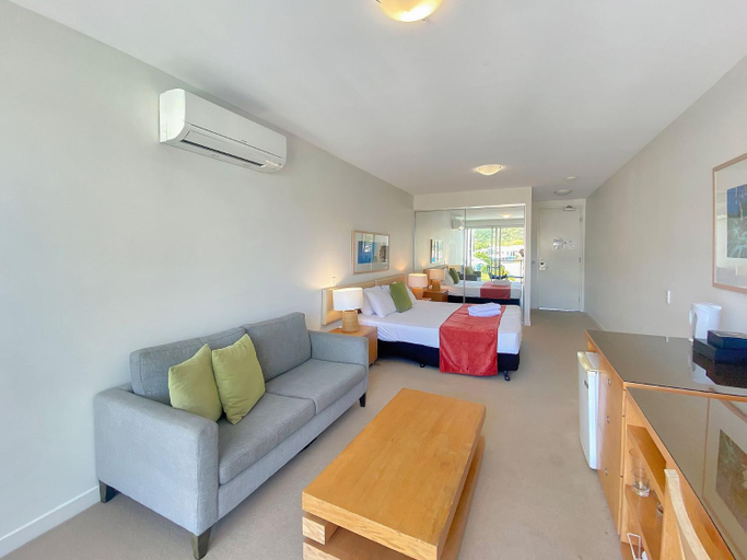 Others 2, Blue on Blue Studio Room 1352, Magnetic Island