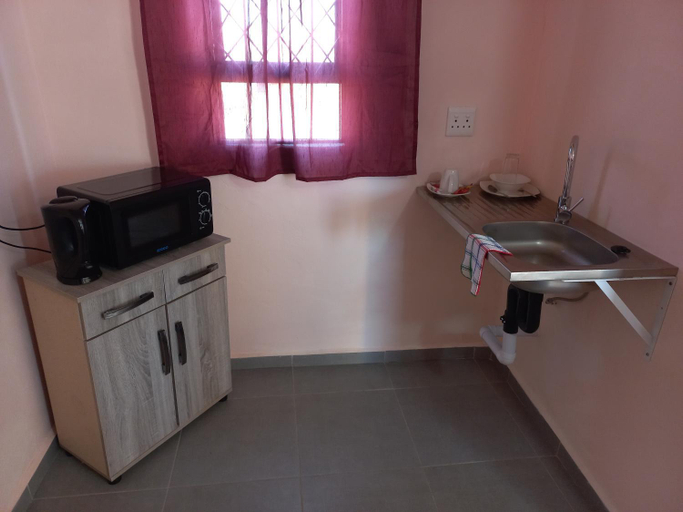 Others 3, Sweetwaters Guest House, Uthukela