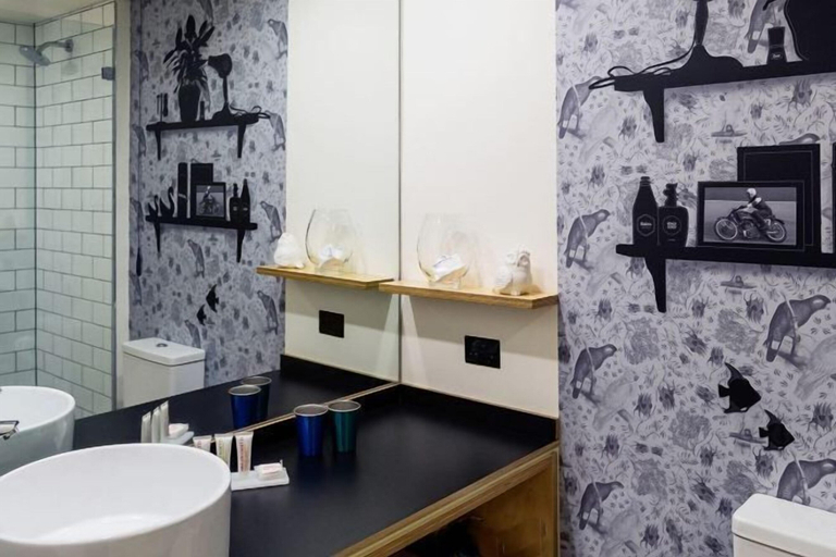 Bathroom 2